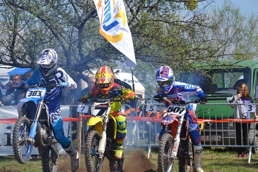W Lany Poniedziałek motocrossowcy rozpoczęli sezon w Albertowie (ZDJĘCIA)