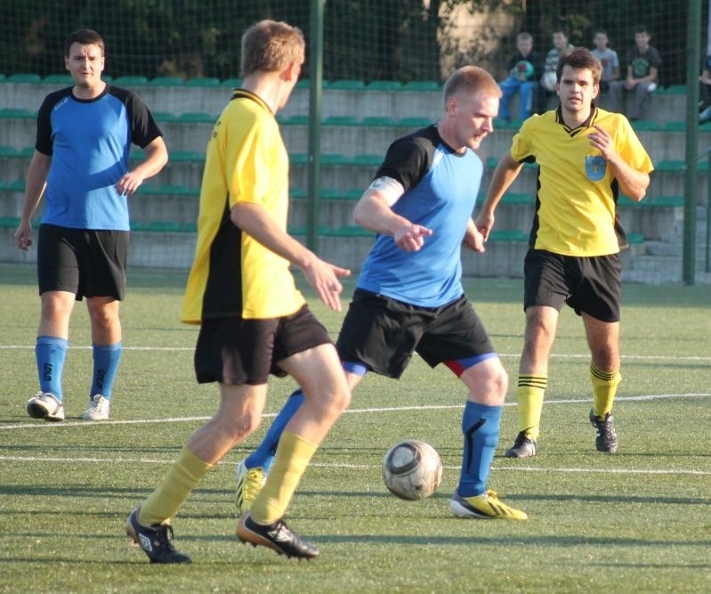 Centrum Radom - Megawat Świerże Górne 0:2