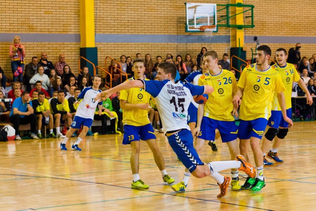 2016-02-21  dabrowa bialostocka pilka reczna szczypiorniak vive kielce cwierc final mistrzostw polski juniorow  fot wojciech wojtkielewicz /kurier poranny, gazeta wspolczesna/ polska press