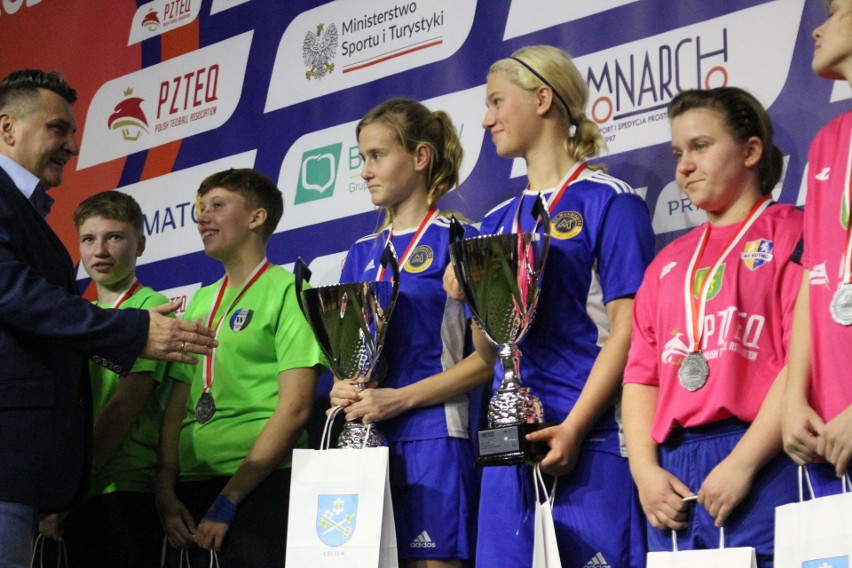 Maria Nowak i Nikola Łozowska, zawodniczki z regionu radomskiego zostały powołane do w reprezentacji Polski U 15!