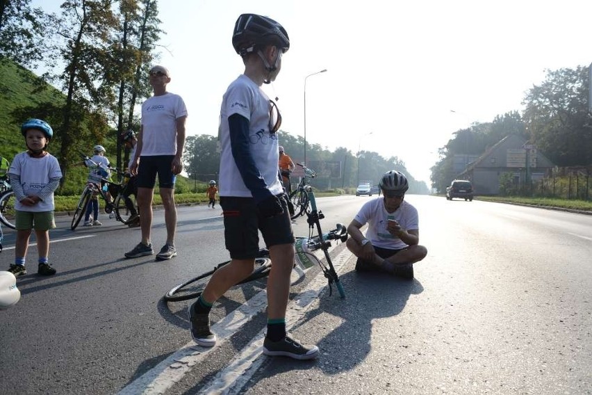 Poznań Bike Challenge wystartował! Rowerzyści jadą,...