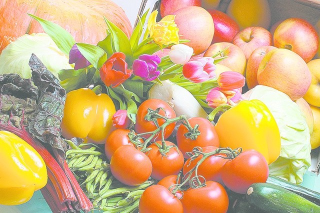 Obecnie trwa w Polsce kampania społeczno - edukacyjna "Pora na pomidora, czyli jak tu nie kochać polskich warzyw i owoców", która ma promować wzrost spożycia rodzinnych warzyw i owoców