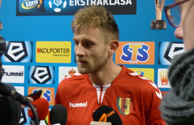 Rafał Grzelak zagrał bardzo dobry mecz na lewej obronie.