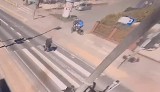 Zderzenie rowerzystów na Sienkiewicza w Białymstoku. Obaj trafili do szpitala. Zobacz nagranie!