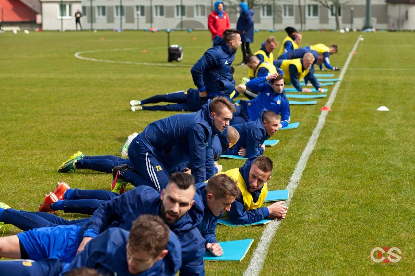 Arka Gdynia w COS Cetniewo i z nowym trenerem szlifuje formę na derby [ZDJĘCIA, WIDEO]