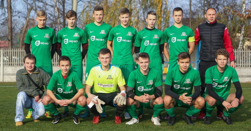 Pierwsza drużyna Orląt Kielce, która jest liderem grupy 1...