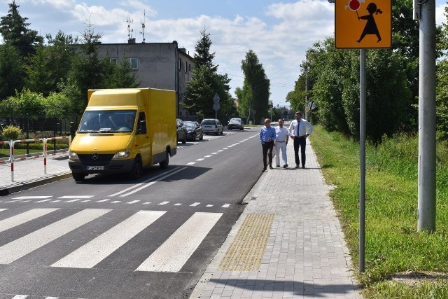 Kosztem ponad 7 mln zł zmodernizowano blisko 2,5-kilometrowy odcinek drogi powiatowej nr 1895K w gminie Przeciszów.