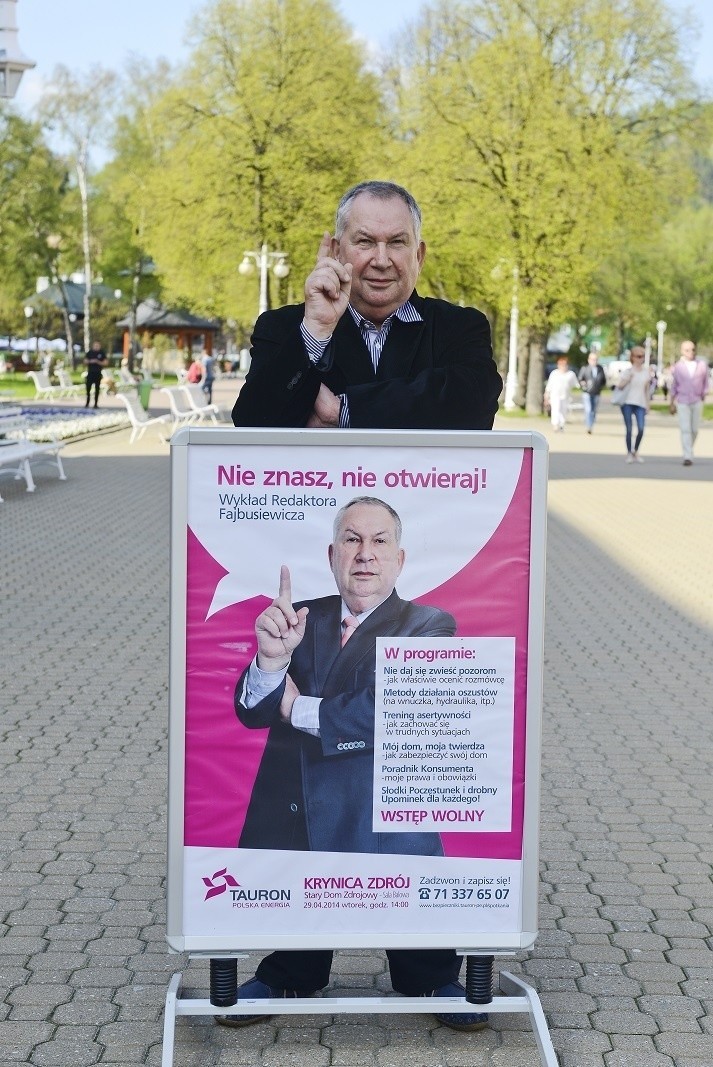 Redaktor Fajbusiewicz będzie ostrzegał seniorów 