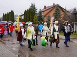 Najbardziej pisankowa wieś! Ulicami Grabowa przeszedł barwny korowód, później kilkaset pisanek ozdobiło skwer w centrum miejscowości