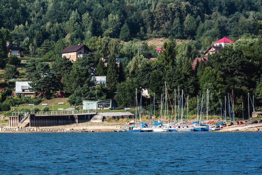 Jezioro Żywieckie - niespotykanie niski poziom wody