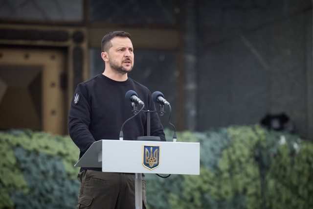 Wołodymyr Zełenski: Jeśli w 2024 roku nadal będzie trwała wojna z Rosją, lecz mimo to zostaną wtedy zorganizowane wybory prezydenckie na Ukrainie, wystartuję w nich.