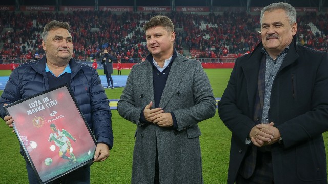 Prezes PKP CARGO Dariusz Seliga,  Marek Citko, patron loży PKP CARGO na stadionie Widzewa i Marek Olkiewicz, członek zarządu spółki ds. operacyjnych