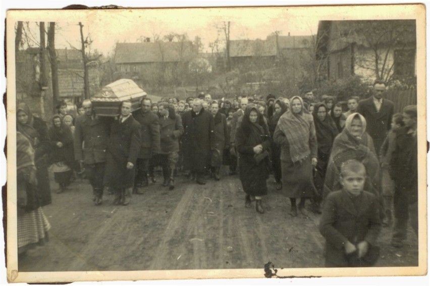 Tarnów. Zobaczcie, jak wyglądał Krzyż na starej fotografii [ZDJĘCIA]