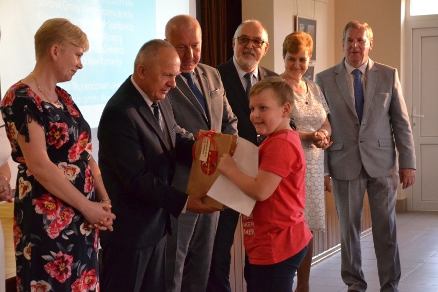 W Wielgiem z okazji jubileuszu biblioteki podsumowano konkurs pod hasłem „Kartka urodzinowa dla biblioteki”. Na zwycięzców czekały nagrody.