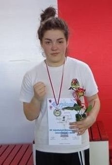 Dominika Kołton ze srebrnym medalem mistrzostw Polski.