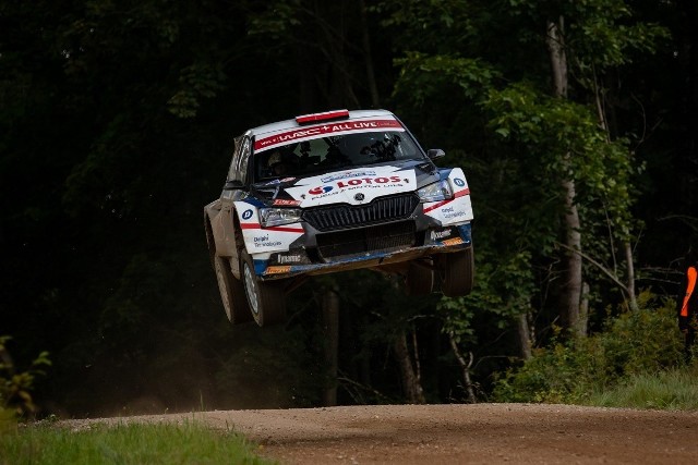 Kajetanowicz zachwyca formą w drugiej połowie sezonu WRC! Zobacz energetyczne wideo