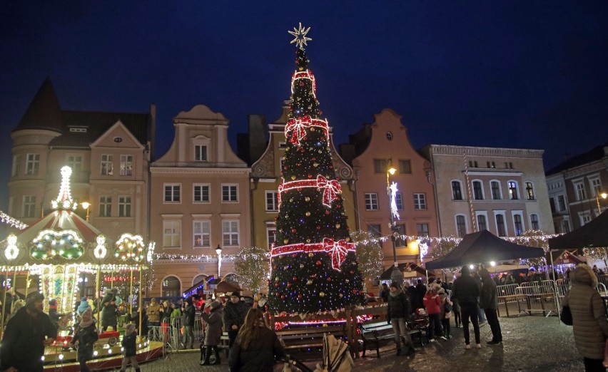 Jarmark św. Mikołaja na Rynku w Grudziądzu został otwarty....
