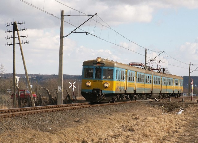 Jest szansa, że po modernizacji linii kolejowej Słupsku - Ustka częściej jeżdżące pociągi dowiązą pracowników do zakładów w strefie ekonomicznej.