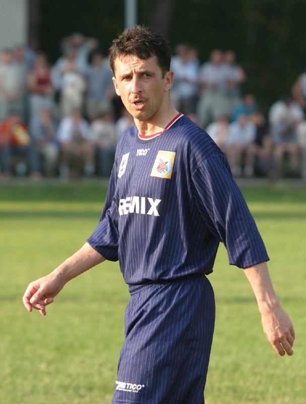 Na zdjęciu Marek Kogut jeszcze jako piłkarz.