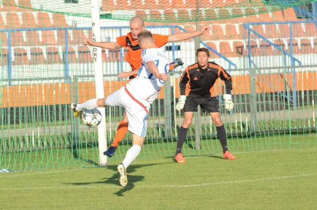 KP KSZO 1929 Ostrowiec - Broń Radom 1:1