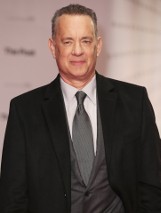 Tom Hanks dalej angażuje się w pomoc dla szpitala w Bielsku Białej! Był Maluch, czas na Syrenkę!