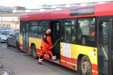 Autobus MPK potrącił rowerzystę jadącego z dzieckiem