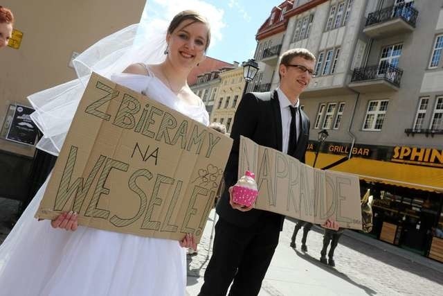 Ciekawe przebrania to jak zwykle klucz do zebrania pokaźnej sumy w skarbonce