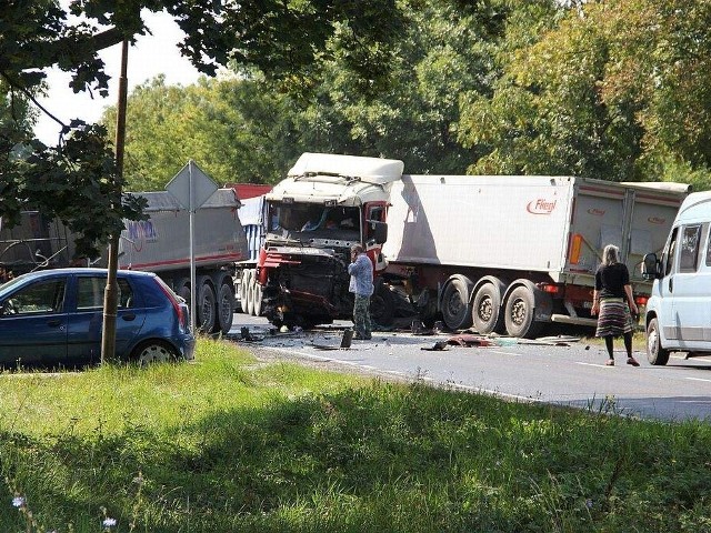 Sprawca wypadku w Gniewkowie został ukarany mandatem. 