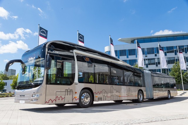 Autobus, który trafi do taboru Miejskiego Przedsiębiorstwa Komunikacji, będzie najdłuższym jeżdżącym po Radomiu.