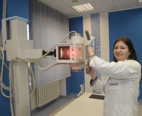 Jeden z zarzutów stawianych przez kontrolerów z NIK dotyczył aparatu radiologicznego, przetrzymywanego przez ponad rok w paczkach. Od pół roku sprzęt służy pacjentom w 116 Szpitalu Wojskowym w Opolu.