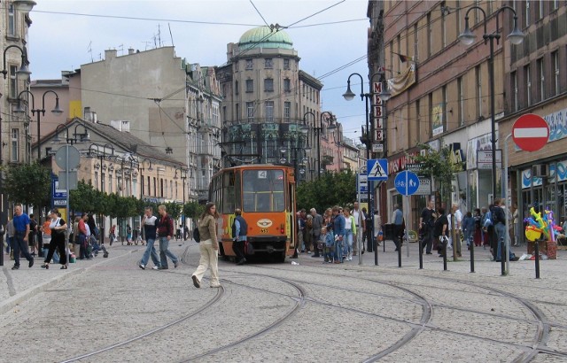 Zabrze, deptak na pl. Wolności