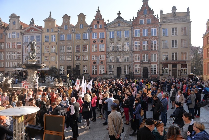 Trójmiasto solidarnie ze strajkiem nauczycieli – akcja...