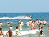 Akcja ratowników na plaży w Ustce. Nastolatek uratowany!