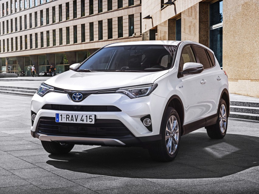 Toyota RAV 4 Hybrid...