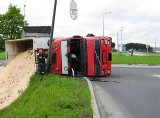 W Połupinie k. Krosna Odrz. przewróciła się ciężarówka