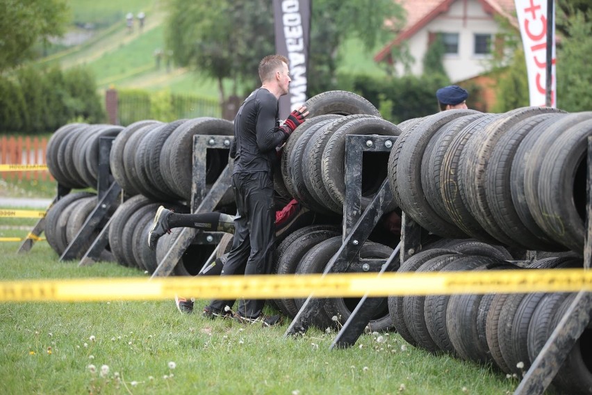 Runmageddon 2018 w Myślenicach. Oto najwytrwalsi uczestnicy [NOWE ZDJĘCIA] 