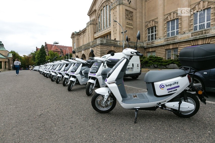 Białe za czerwone, czyli nowe skutery elektryczne na ulicach Szczecina