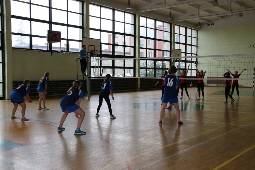 Międzyszkolny Turniej Piłki Siatkowej Dziewcząt o Puchar...