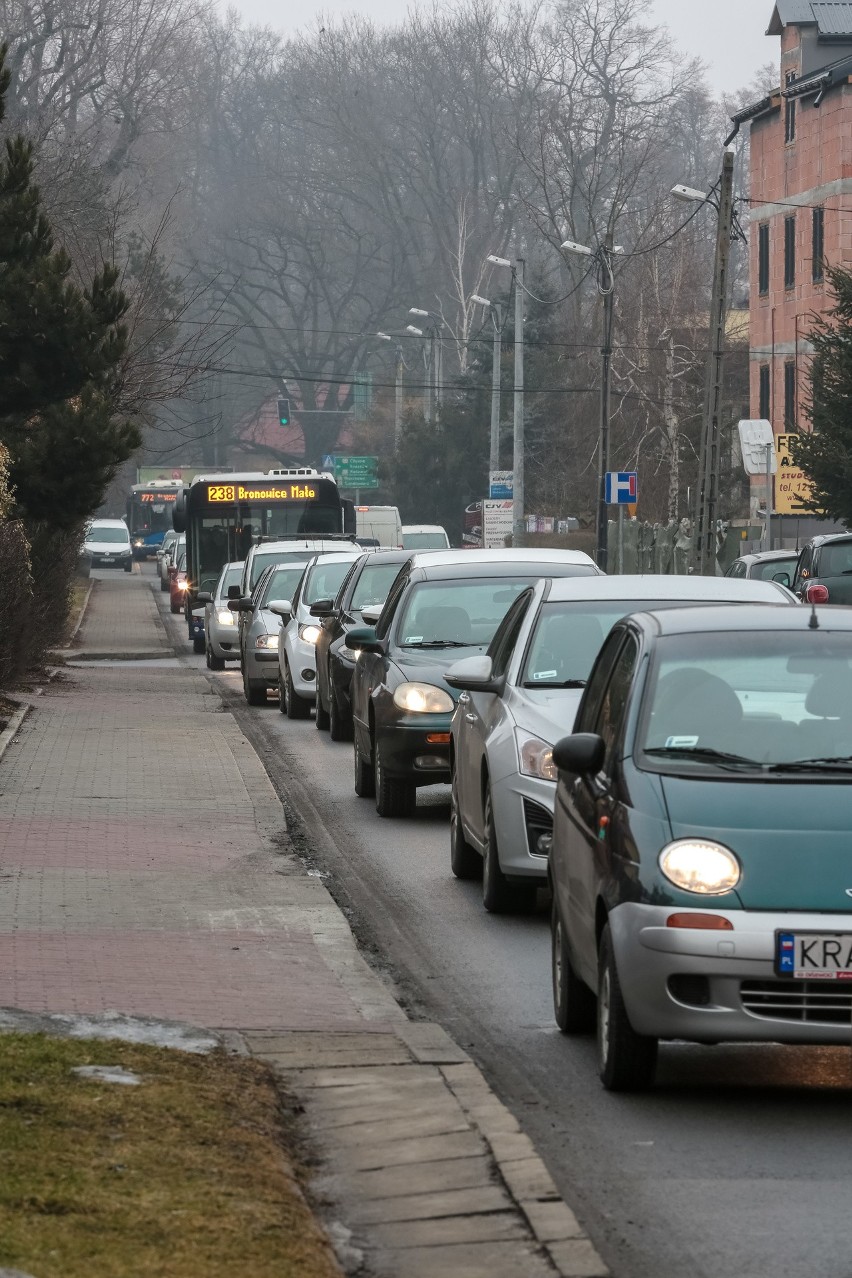 Paraliż drogowy. Bronowice się zakorkowały