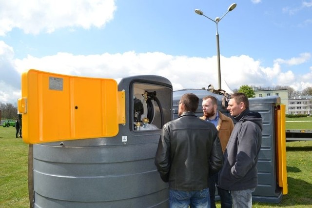 Jedna z toruńskich firm prezentowała zbiorniki do magazynowania paliw płynnych