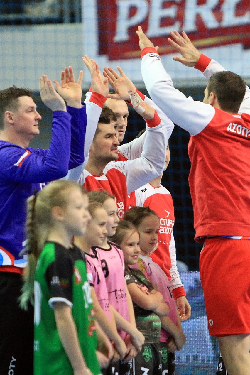 Na początek rywalizacji w Pucharze EHF piłkarze ręczni Azotów Puławy pokonali Wacker Thun ze Szwajcarii