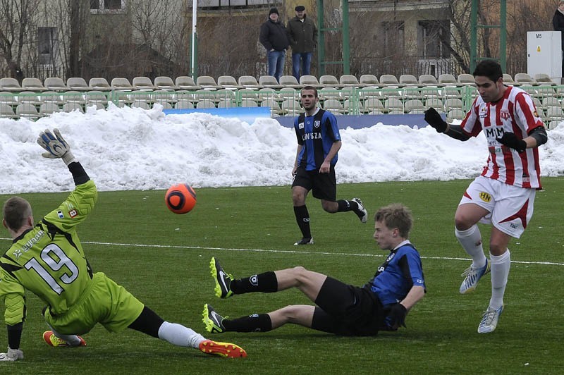 Polonia-Zawisza piłkarskie derby