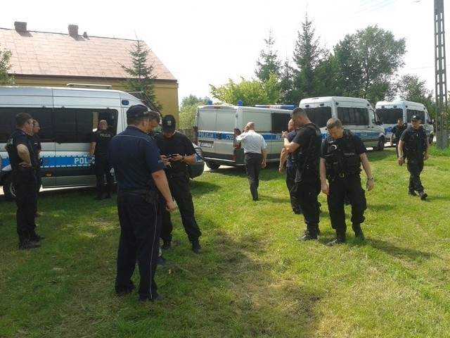 Podczas akcji w gminie Morawica. W poszukiwania zaangażowanych było kilkudziesięciu policjantów i strażaków.