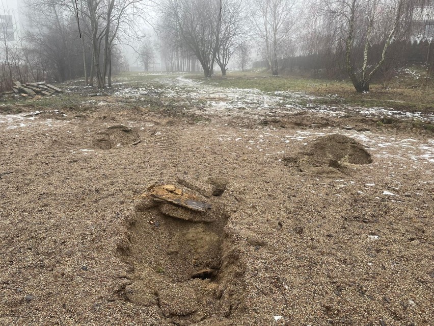 Lublin. Pusto na Sławinie. Siłownia na świeżym powietrzu zniknęła z Kasztelańskiej