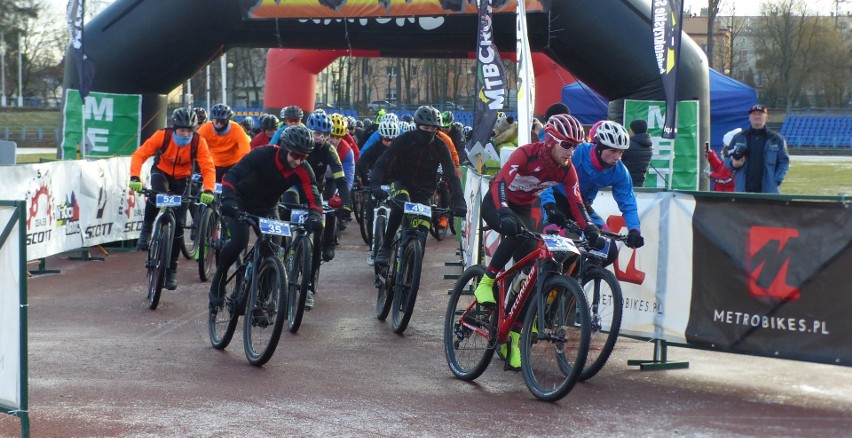 W niedzielę o 10 na stadionie lekkoatletycznym w Kielcach...