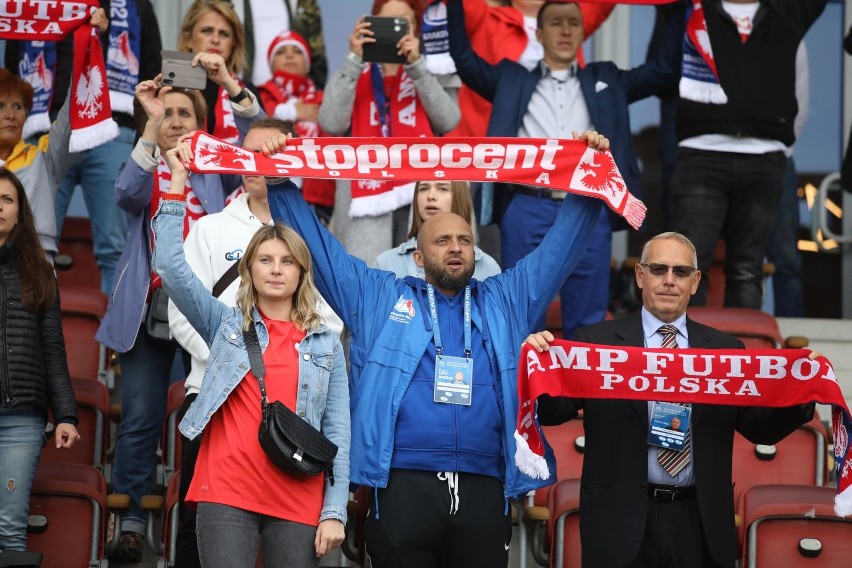 18.09.2021, Kraków: kibice na półfinale ME w amp futbolu...