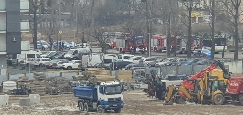 Wypadek z udziałem policjanta na ul. Towarowej w Białymstoku...
