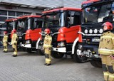 Gorzów. Strażacy z czterech lubuskich komend dostali nowe wozy ratowniczo-gaśnicze. Co ma w sobie pojazd 1,225 mln zł?