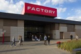 Polacy ruszyli na zakupy. Ponad 650 tysięcy klientów i ponad 50 mln wydanych w outletach Factory