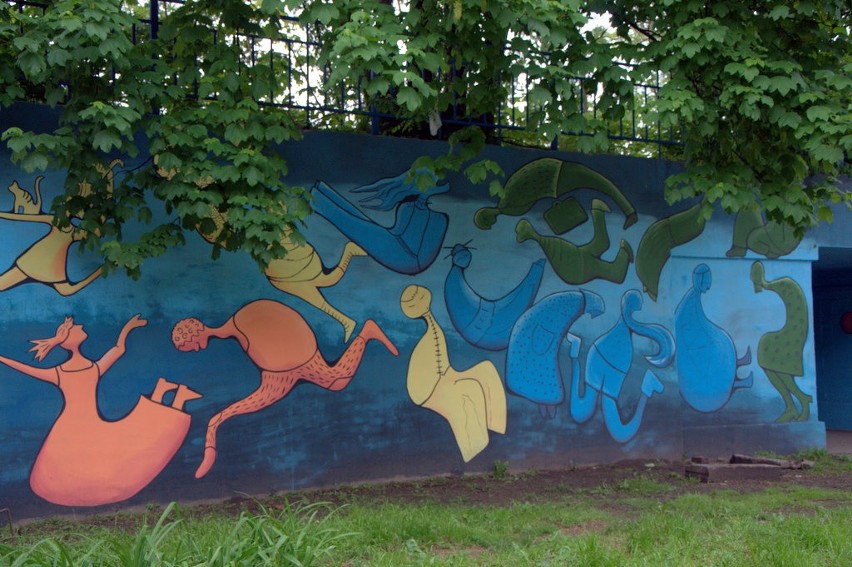 Wrocław: Nowy mural na Nadodrzu. Ma przełamywać stereotypy (ZOBACZ)